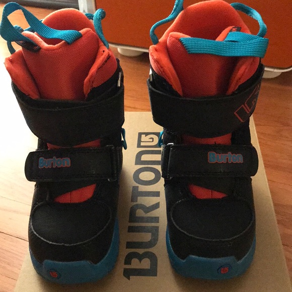 mini grom snowboard boots
